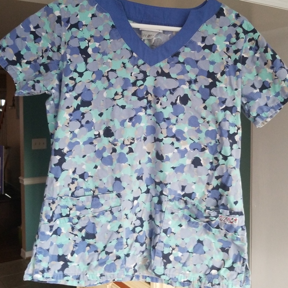 Multi colored small scrub top